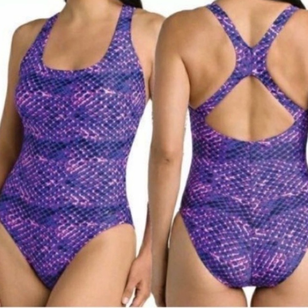 Speedo Ultraback Racerback Athletic Purple Training One Piece Swimsuit Size 6